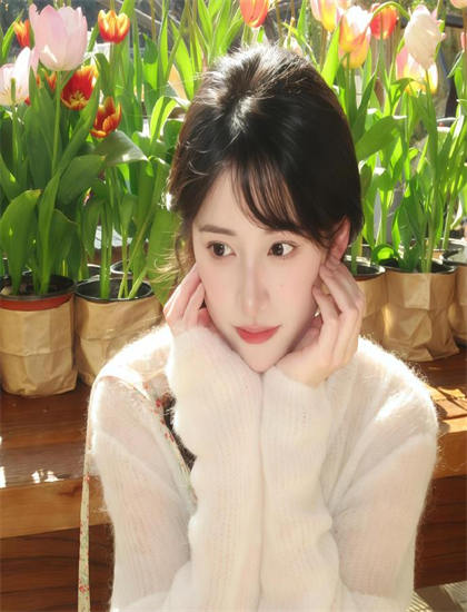 免费观看：婚礼的客人伏笔运用：前后呼应与细节铺垫